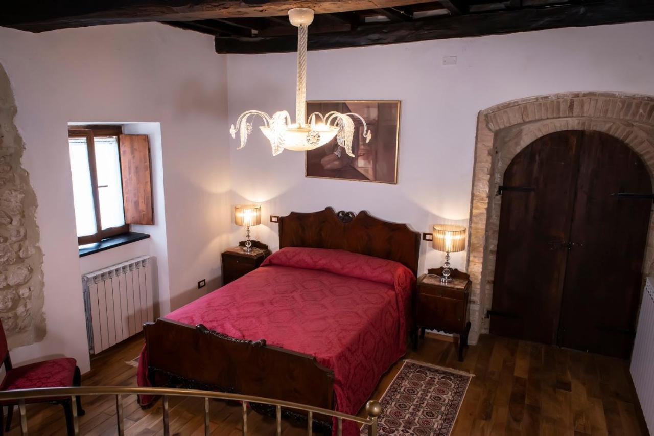 Volver B&B Σπολέτο Εξωτερικό φωτογραφία